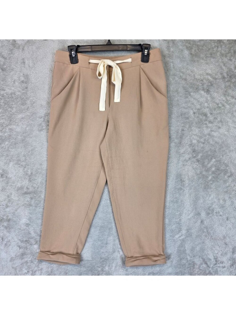 Wilfred Jogger Pants Womens 4 Beige Crepe Tapered Cuffed Belted Relaxed Pockets